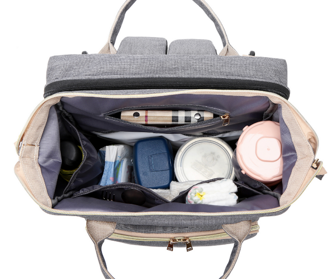 Newborn Essentials: The Ultimate Diaper Bag Checklist for New Parents