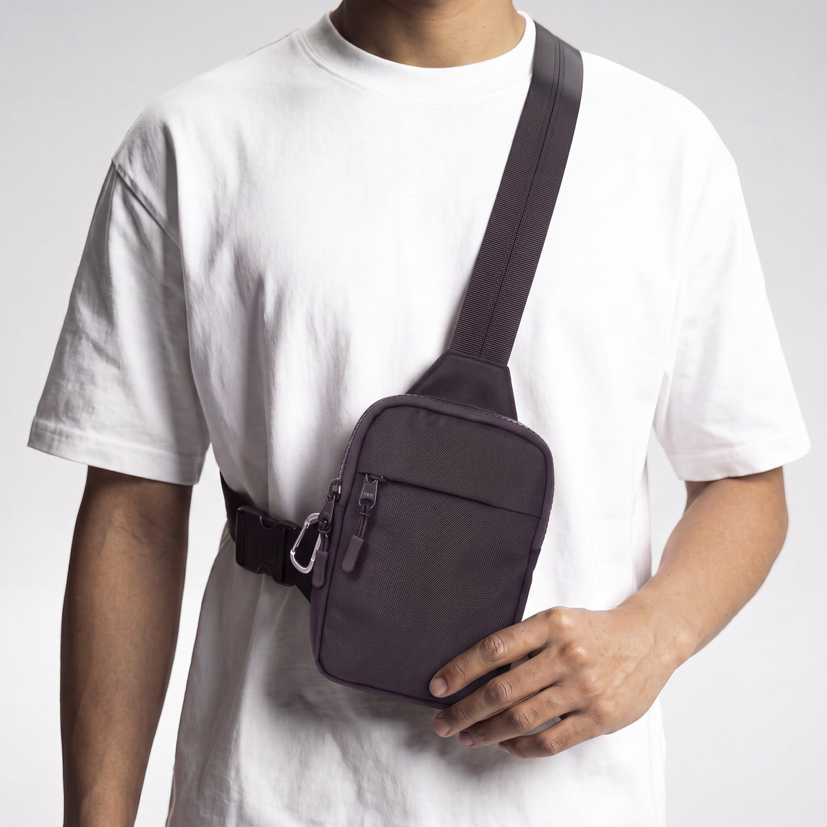 VAULTPOCKET PRO™ – Anti-Theft Sling Bag