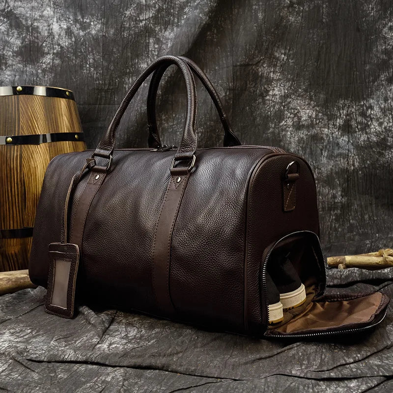 Premium Leather Travel Bag - Premium Duffel Bags from WackyVenture - Just €119.95! Shop now at WackyVenture