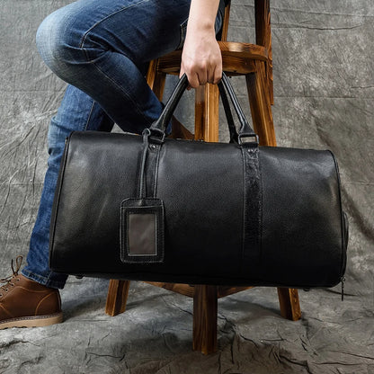 Premium Leather Travel Bag - Premium Duffel Bags from WackyVenture - Just €119.95! Shop now at WackyVenture